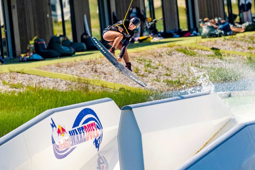 Vandenlenčių sporto atletus Lietuvoje devintą kartą suvienys „Red Bull WakeDuel“ varžybos