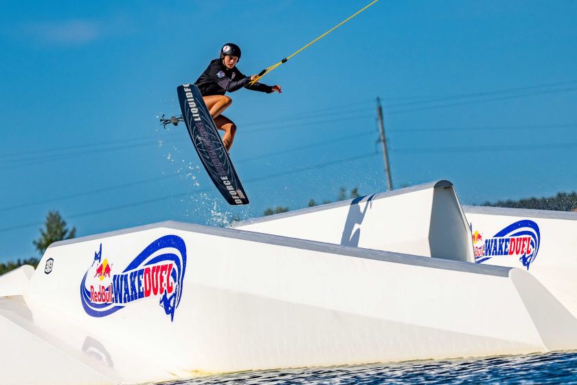 Vandenlenčių sporto atletus Lietuvoje devintą kartą suvienys „Red Bull WakeDuel“ varžybos