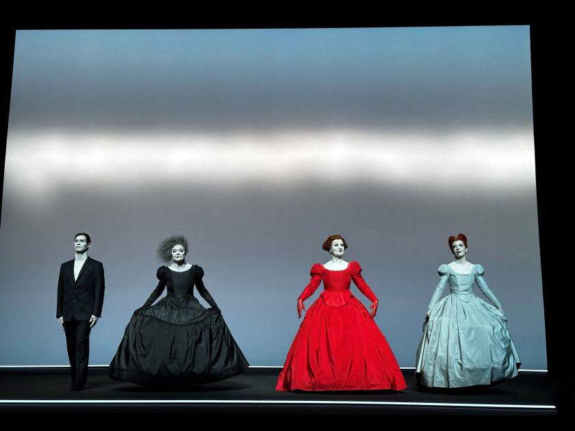 
Nacionalinis Kauno dramos teatras tariasi dėl dar vieno Roberto Wilsono spektaklio repertuare                