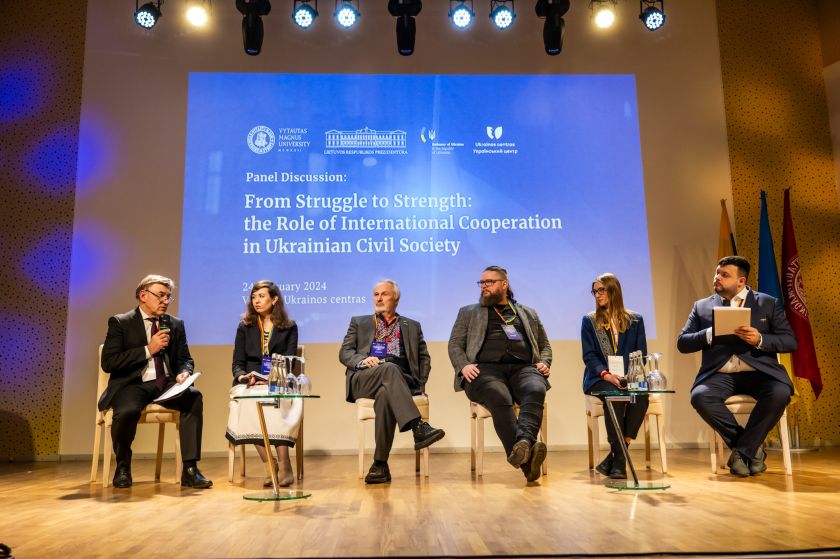 
Olena Zelenska: VDU Ukrainos centre Lietuvoje mūsų balsai skamba garsiau                