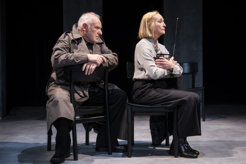 
Scenoje su Jūrate Onaityte: vasario 11 d. aktorei sukanka  70                