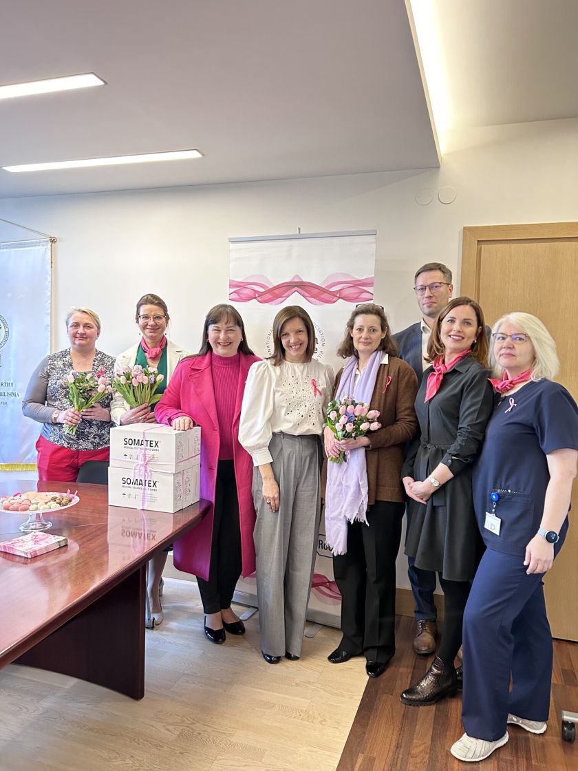 
Vilniaus Tarptautinė Moterų Asociacija ruošiasi iniciatyvai „Sužydėjusi viltis“ – renginio temą įkvėpė japonų menas „Kintsugi“                