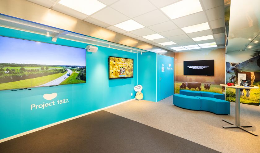 
Pirmą kartą Lietuvoje – mobili paroda, vaizduojanti Europos ūkiuose laikomų gyvūnų sąlygas                