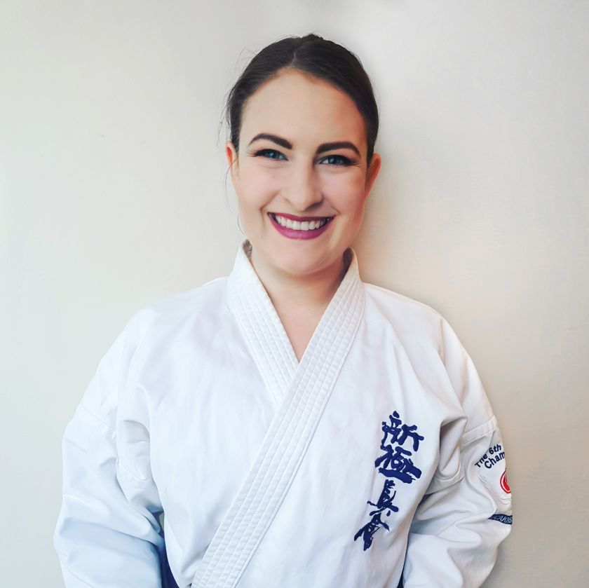 
Europos kokiušin karatė čempionė nėrė į politiką, tačiau netrukus savo pasirinkimą pakeitė                