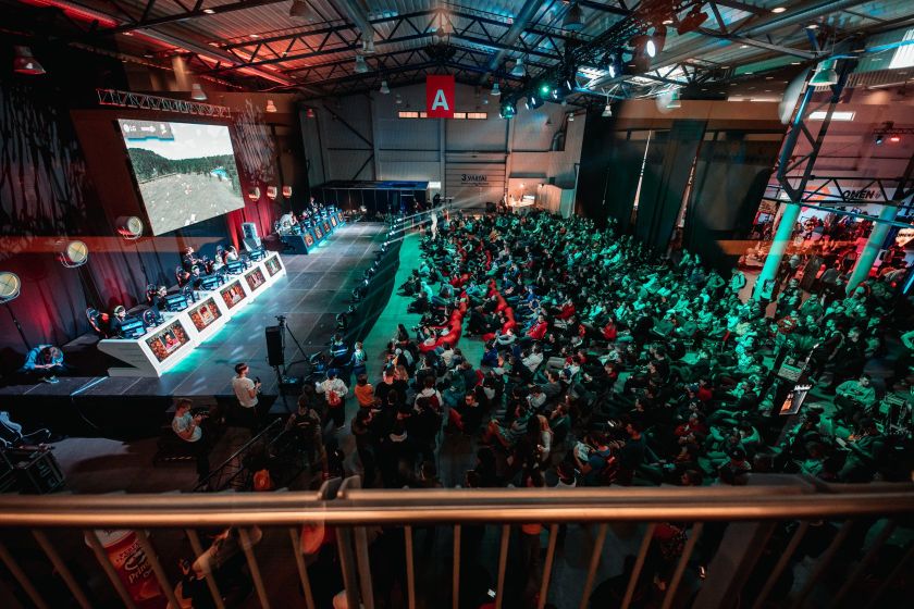 
Analitikų duomenis, 80 proc. vartotojų visame pasaulyje žaidžia kompiuterinius žaidimus   /   Nauji rekordai: kompiuterinius žaidimus žaidžiančių vartotojų skaičius pasaulyje perkopė 80 proc.                