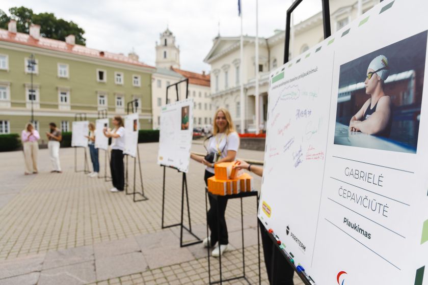 
Į Paryžių išlydėti paralimpiečiai: pasiruošimo žaidynėms užkulisiai ir netikėtos staigmenos                