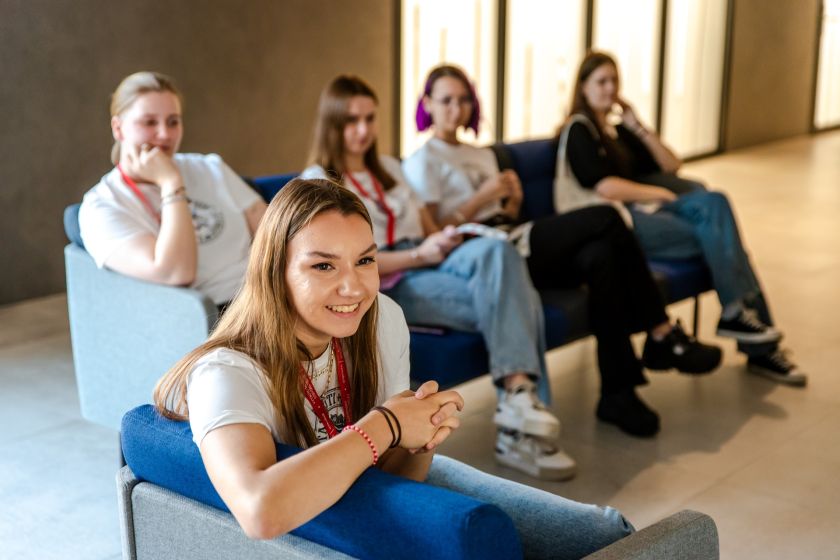 Stojantiesiems – VDU ir partnerių finansinė parama studijoms