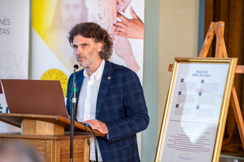 
Konferencija Šiluvoje: diskusija apie dorybes ir nacionalinį saugumą                