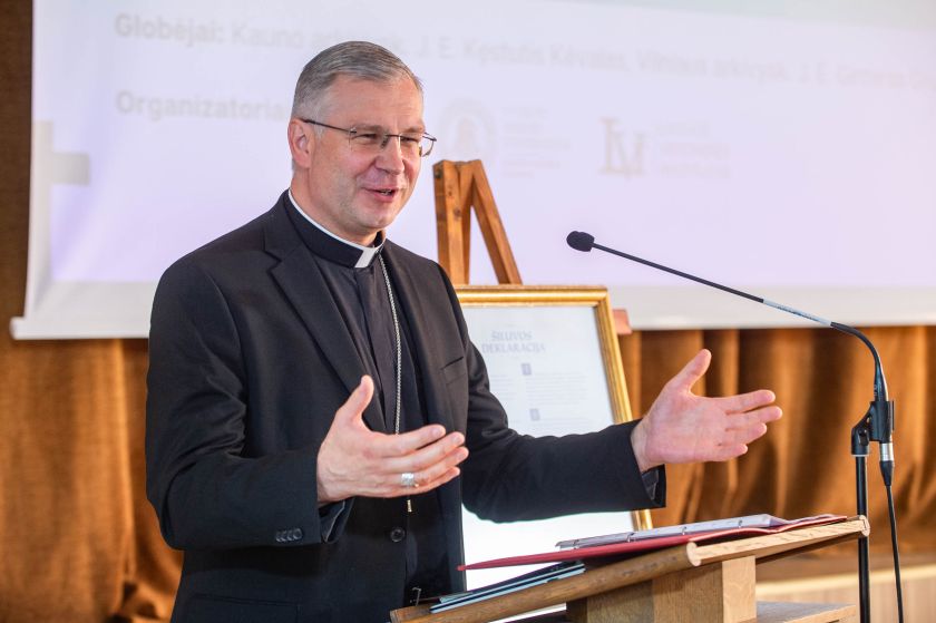 JE Kauno arkivyskupas metropolitas dr. Kęstutis Kėvalas: Gender ideologija ir nacionalinis saugumas