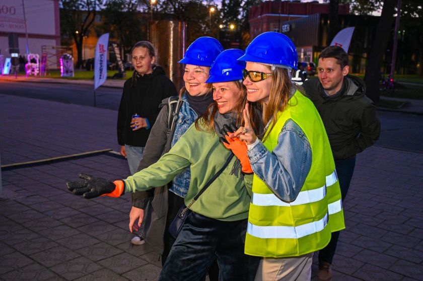 Panevėžyje vykusio ATVIROS PRAMONĖS SAVAITGALIO 2024 įspūdžiai: per dieną ištirpusios vietos į ekskursijas ir augantis populiarumas