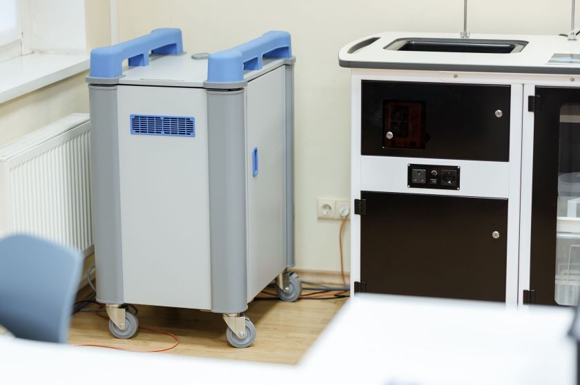 Inžinerijos ir robotikos gali mokytis 3-mečiai: edukacines technologijas siūlo Klaipėdos universiteto EDUTECH STEAM laboratorija