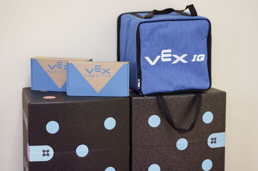 Inžinerijos ir robotikos gali mokytis 3-mečiai: edukacines technologijas siūlo Klaipėdos universiteto EDUTECH STEAM laboratorija