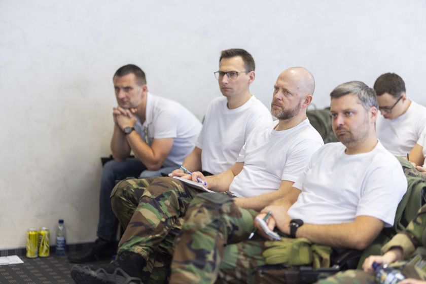 Alpinistas S. Damulevičius dalijasi įspūdžiais iš visuomenininkų organizuoto komendantūros kurso: kalnai ir karinės pratybos – daugiau bendro, nei atrodo