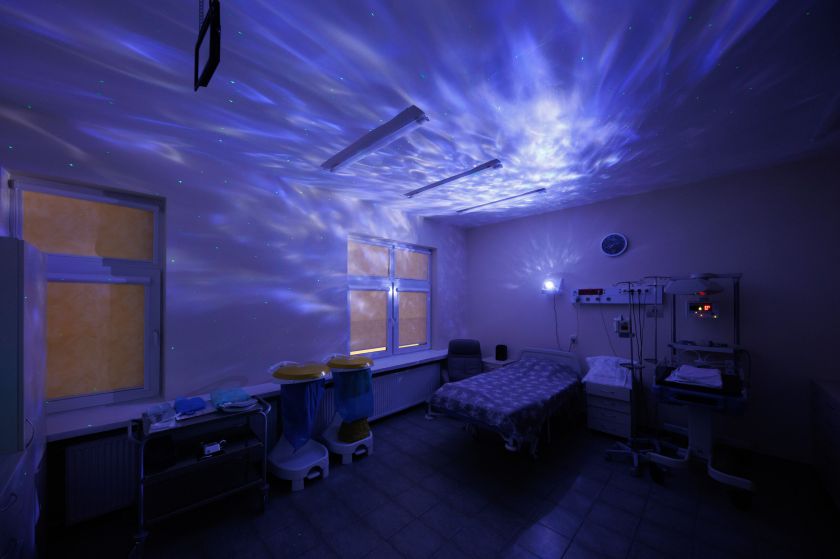 Šiltos Kalėdos Jonavos ligoninėje: kviečia gimdyti saugiai ir patogiai