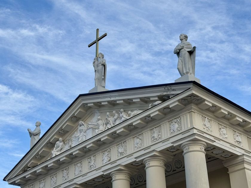 Ne visos karūnos uždėtos