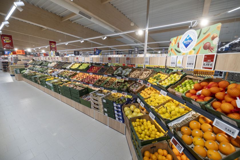Pavasaris atkeliavo anksčiau: šviežias šių metų derlius – jau „Lidl“ parduotuvių lentynose