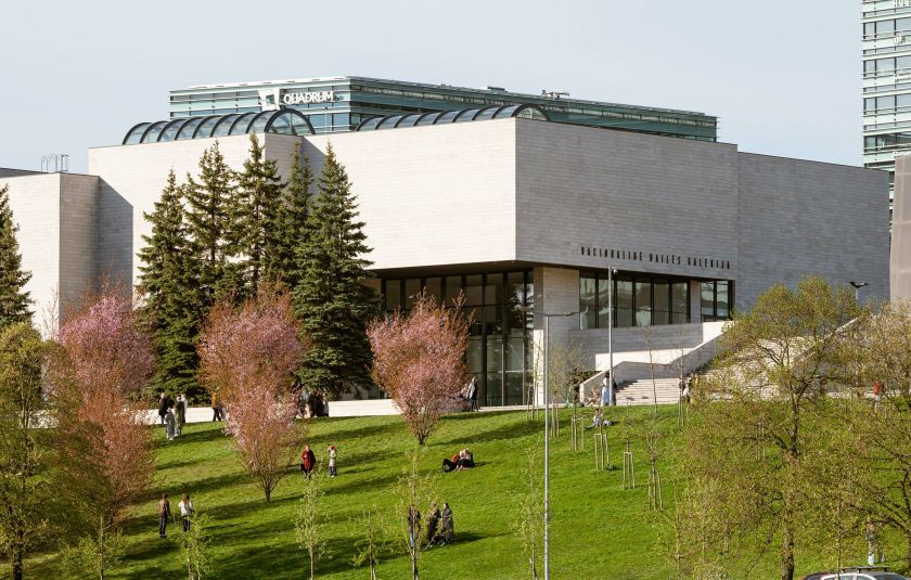 Nauja pavasario sezono paroda „Sidabro merginos. Retušuota Baltijos šalių fotografijos istorija“ Nacionalinėje dailės galerijoje