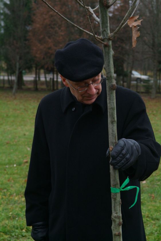 Prof. Vytautui Jonui Sirvydžiui 90: profesorius – tikras širdies chirurgijos patriotas