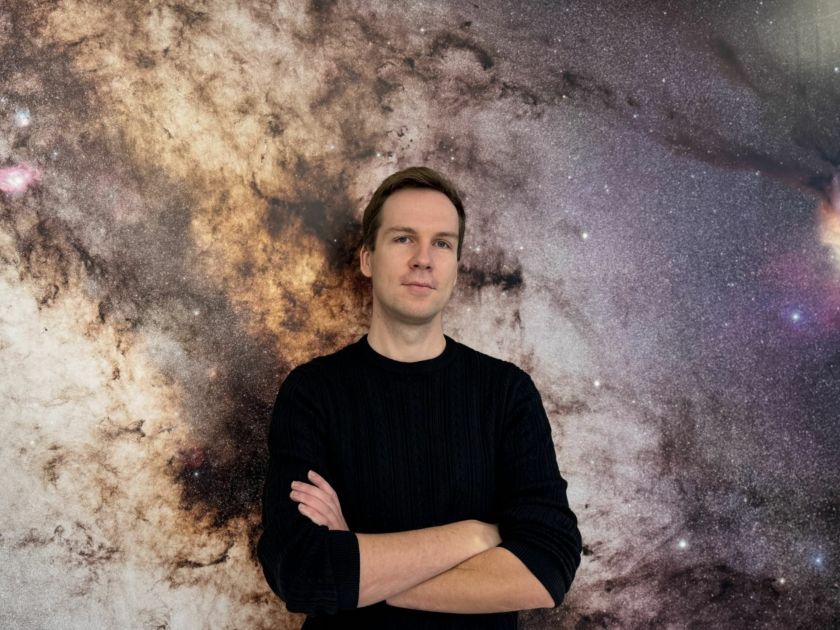 VU astrofizikai su kolegomis iš Lenkijos tiria žemiškai gyvybei būtinų elementų evoliuciją kosmose