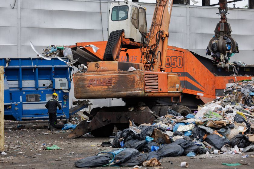 „Energesman“ pilnai atnaujino veiklą – vėl rūšiuoja viso Vilniaus regiono gyventojų šiukšles. Gamykla apdrausta „BTA Baltic Insurance Company“