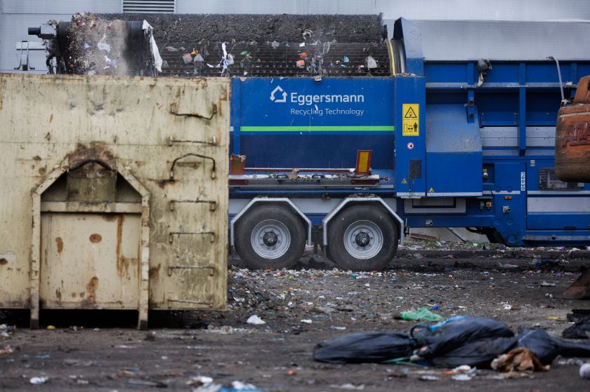 „Energesman“ pilnai atnaujino veiklą – vėl rūšiuoja viso Vilniaus regiono gyventojų šiukšles. Gamykla apdrausta „BTA Baltic Insurance Company“