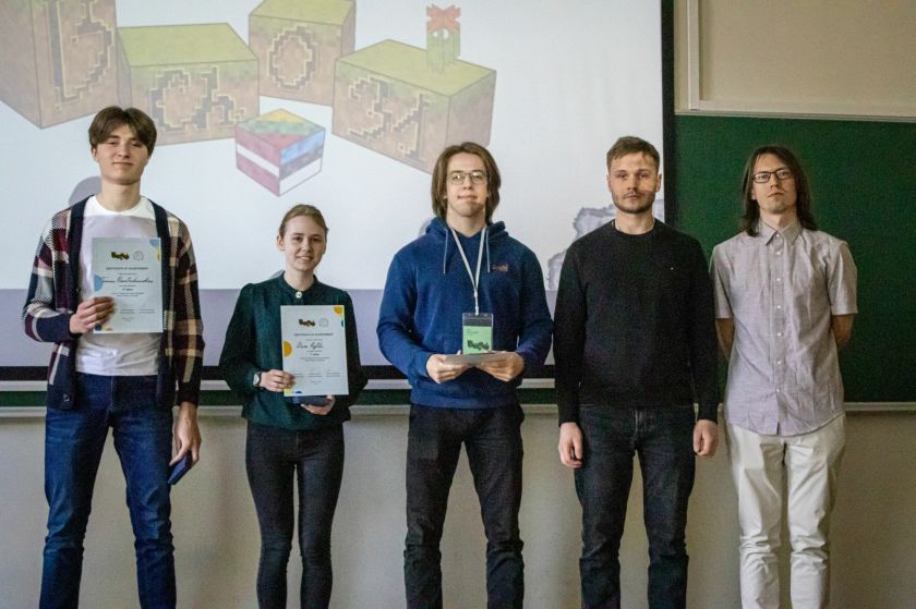 Baltijos šalių chemijos olimpiadoje Lietuvos mokiniai iškovojo II ir III vietas