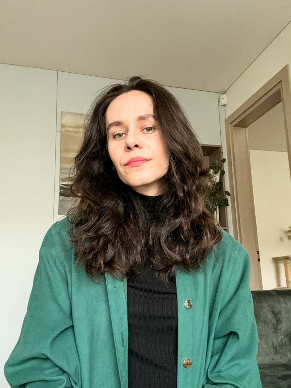 Filologija, biochemija ir Rytų menas: kur įkvėpimo semiasi jaunoji poetų karta?