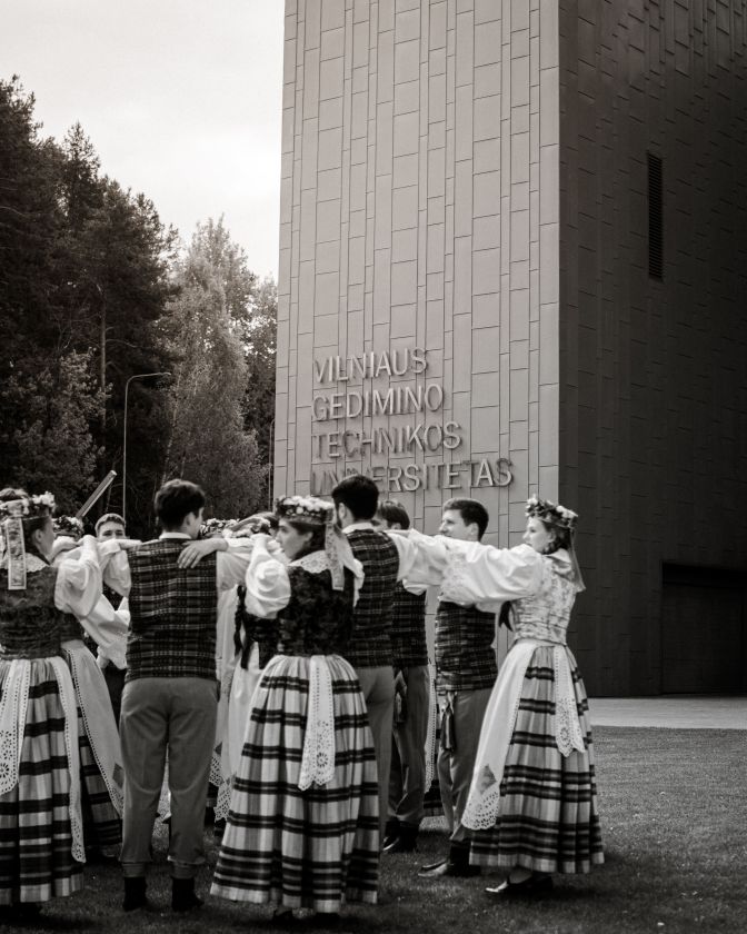 Universiteto studentai įrodė: inžinerinis mąstymas puikiai dera su kūrybiškumu
