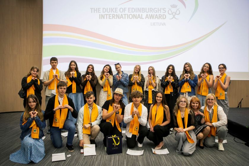 Daugiau nei pusė tūkstančio jaunuolių šventė savo asmeninį augimą – įvyko tarptautinės DofE programos apdovanojimų ceremonija