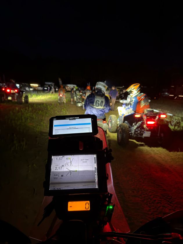 Ignas Daunoravičius Europos Dakaru vadinamą Breslau ralį finišavo sulaužytu pirštu, bet laimingas