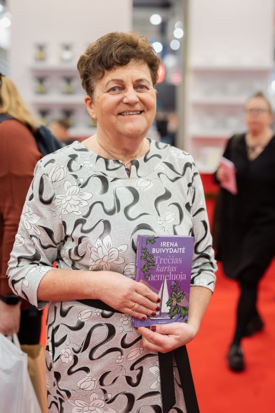 LATGA pristato populiariausių bibliotekose knygų ir autorių dešimtukus