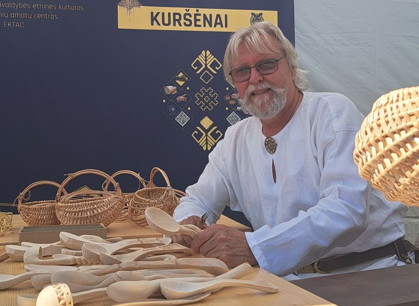 Jūros šventėje pristatyti tradiciniai Kuršėnų krašto amatai