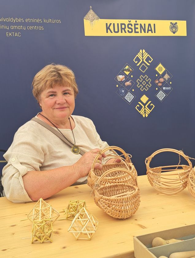 Jūros šventėje pristatyti tradiciniai Kuršėnų krašto amatai