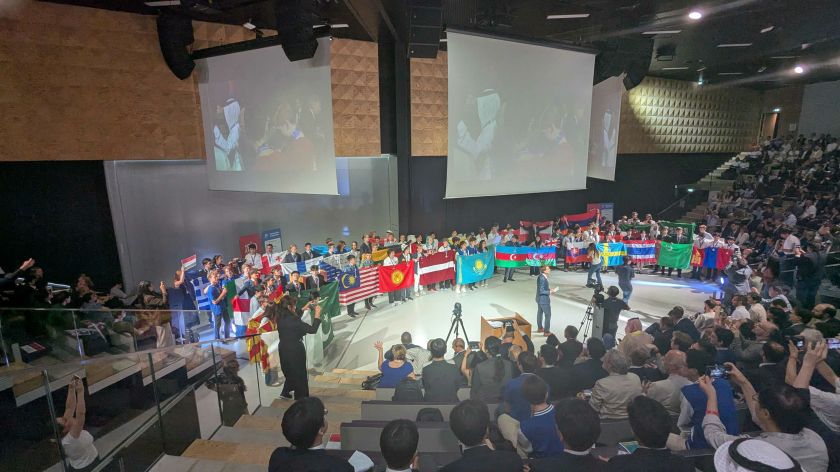 Lietuvos mokiniai tarptautinėje fizikos olimpiadoje iškovojo sidabrą ir bronzą