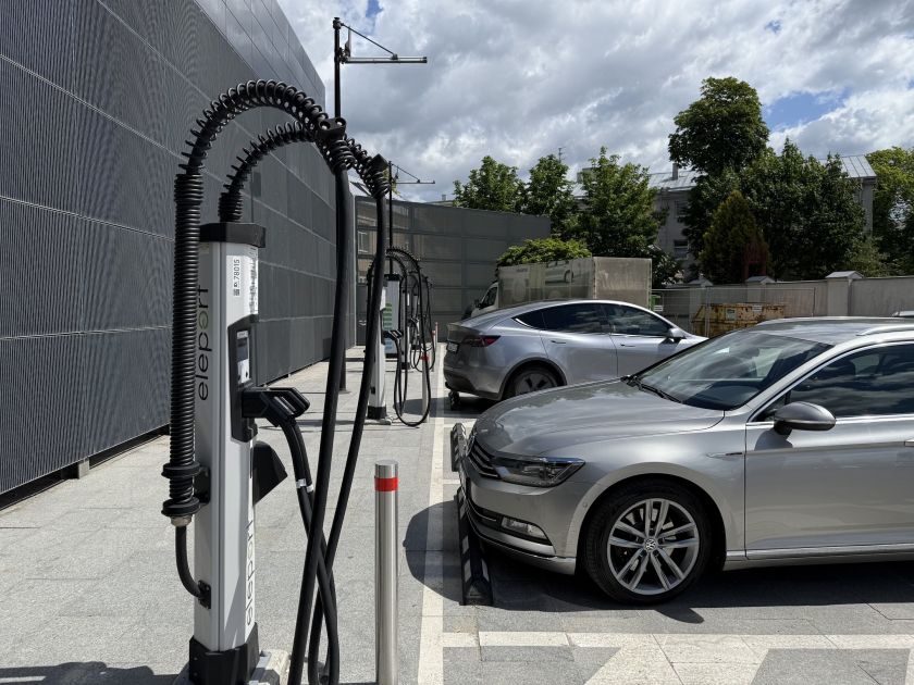 Įspėja vairuotojus: „nekaltas“ pažeidimas gali brangiai kainuoti