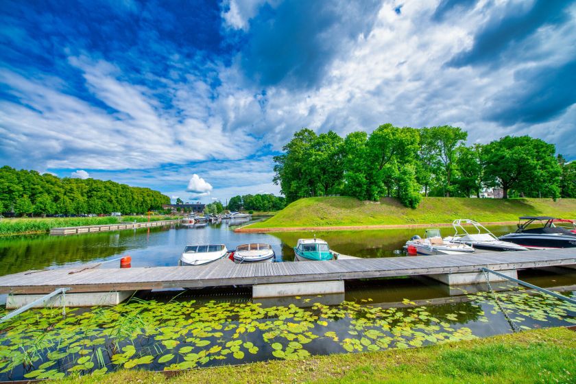 Planuojate keliauti ilgąjį Žolinių savaitgalį?  Pasiūlė biudžetui draugiškas kelionių kryptis prie Baltijos jūros