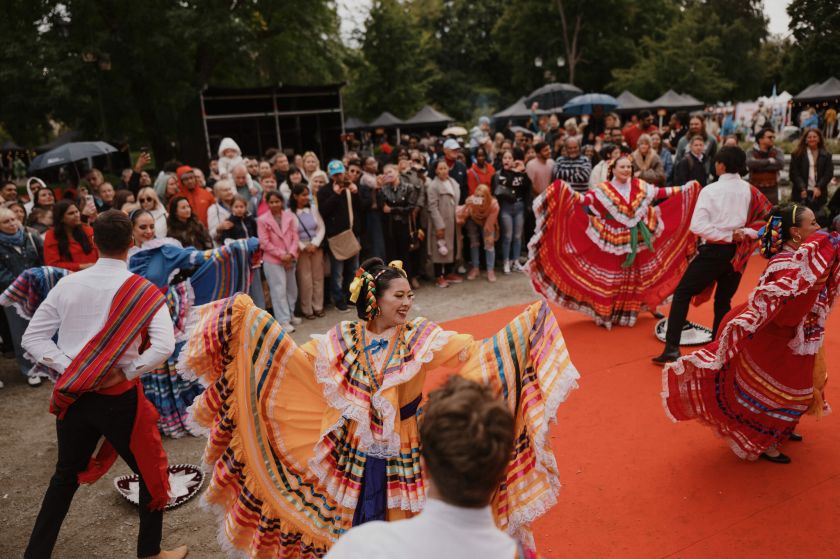 Tarptautiškumo šventė Vilniuje priminė olimpinių žaidynių iškilmes (nuotraukų galerija)
