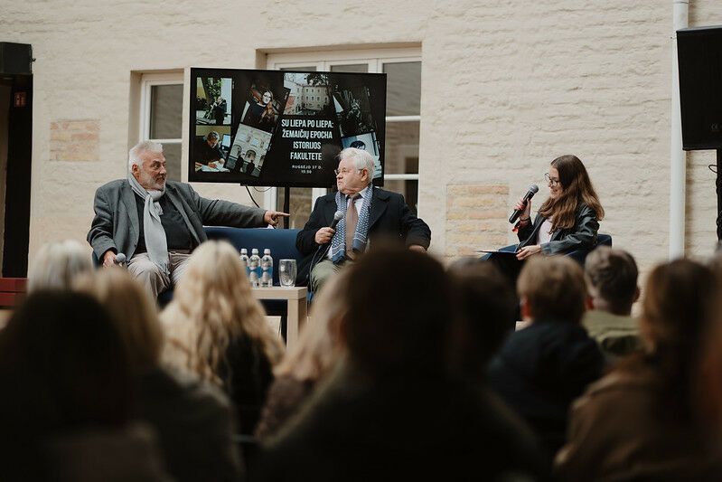 Antrąsyk įvykusiame Alumnų festivalyje – tūkstančiai į VU erdves sugrįžusių alumnų