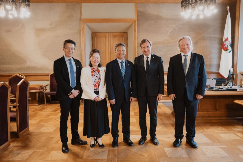 Vilniaus universitete lankosi Taivano Fu Jen katalikiškojo universiteto atstovai