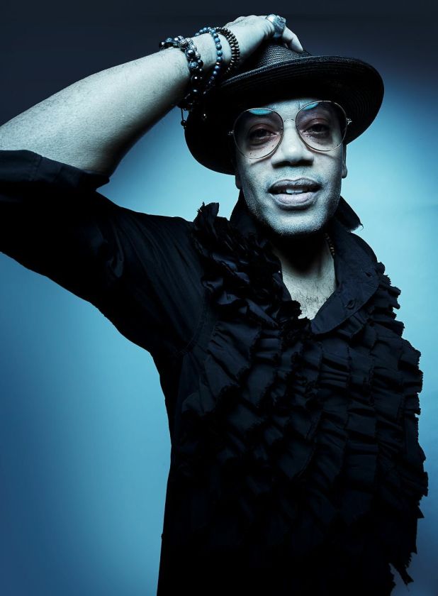 Elektroninės muzikos legenda Carl Craig: „Man patinka į miksą įnešti truputį dramos“