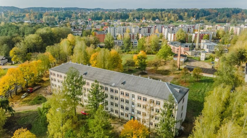 Pagražinę Vilniaus televizijos bokštą nepabūgo imtis ir gimtųjų Prienų