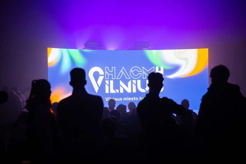 Vilniaus miesto hakatonas „Hack4Vilnius“ sugrįžta ir kviečia spręsti sostinės problemas kartu
