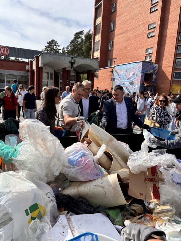Viešos konteinerio kratos Visagine metu atskleista, kodėl šiame mieste gyventojams sunkiau pratintis prie rūšiavimo