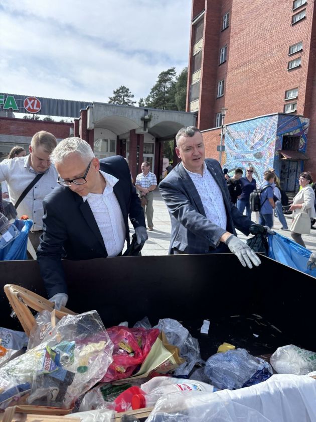 Viešos konteinerio kratos Visagine metu atskleista, kodėl šiame mieste gyventojams sunkiau pratintis prie rūšiavimo