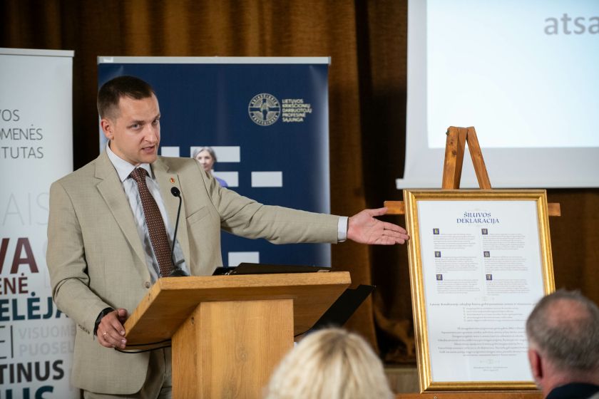 Laisvės ir demokratijos paradoksai. Konferencija Šiluvoje
