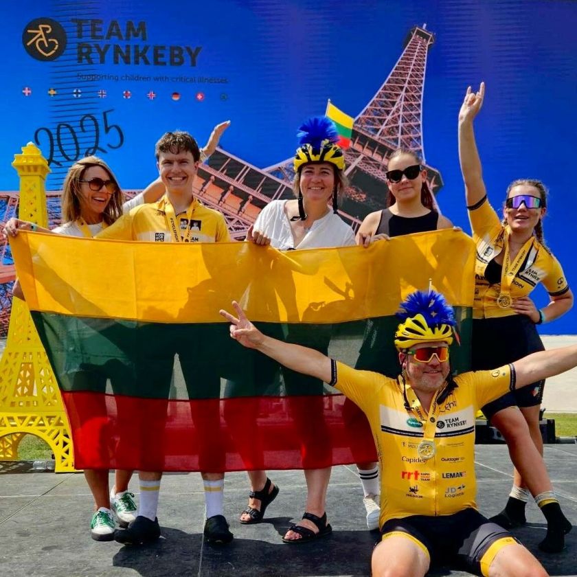 Tūkstantis kilometrų per kalnus ir lietų – dėl onkologinėmis ligomis sergančių vaikų