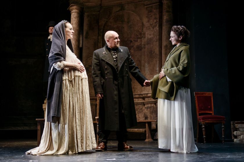 Legendinius teatro kūrėjus vienijančioje trilogijoje vaidinantis R. Cicėnas: „Kanto“ repeticijos vėl sužadino manyje prisnūdusį aktorystės alkį“