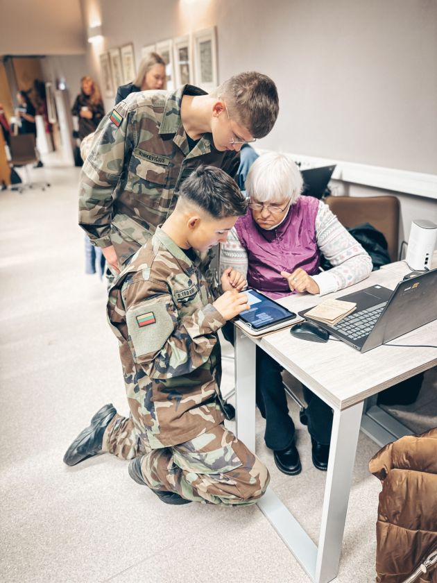 RRT projektas „Nė vienas nėra pamirštas“ – tarp Europos skaitmeninių įgūdžių apdovanojimų finalistų