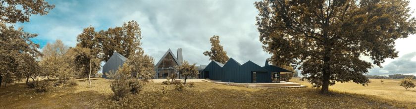 KTU SAF docentas Vytautas Baltus pretenduoja į architektūros „Oskarą“: sužavėjo projektuota sodyba Gaižėnų kaime