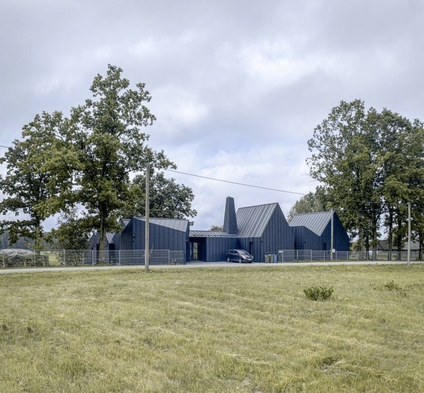 KTU SAF docentas Vytautas Baltus pretenduoja į architektūros „Oskarą“: sužavėjo projektuota sodyba Gaižėnų kaime